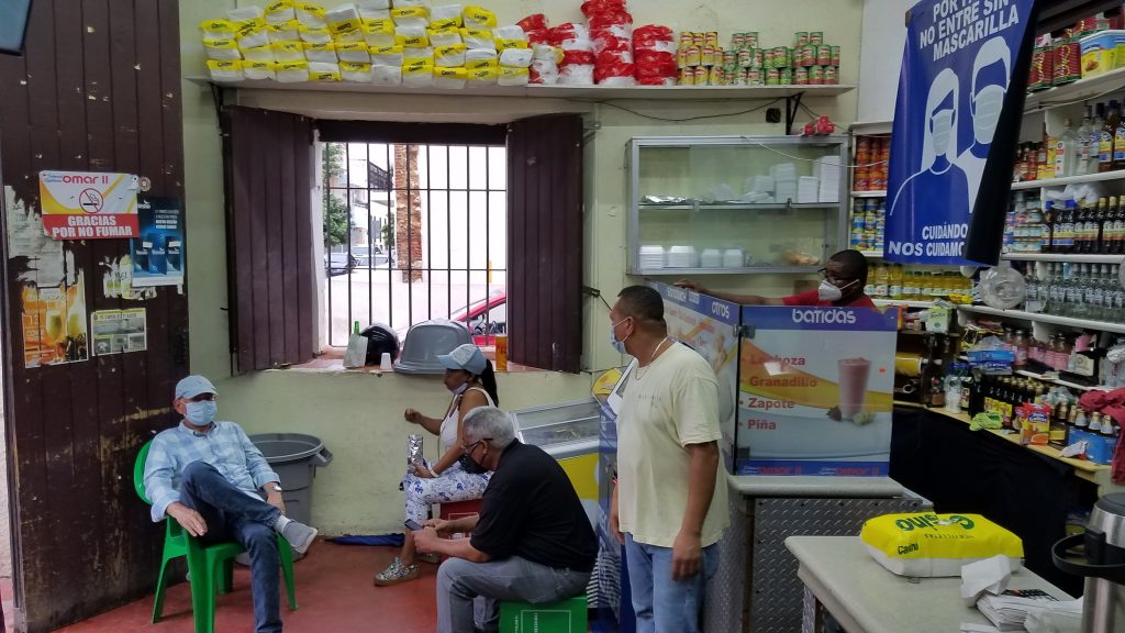 convenience store in zona colonial in santo domingo in dominican republic