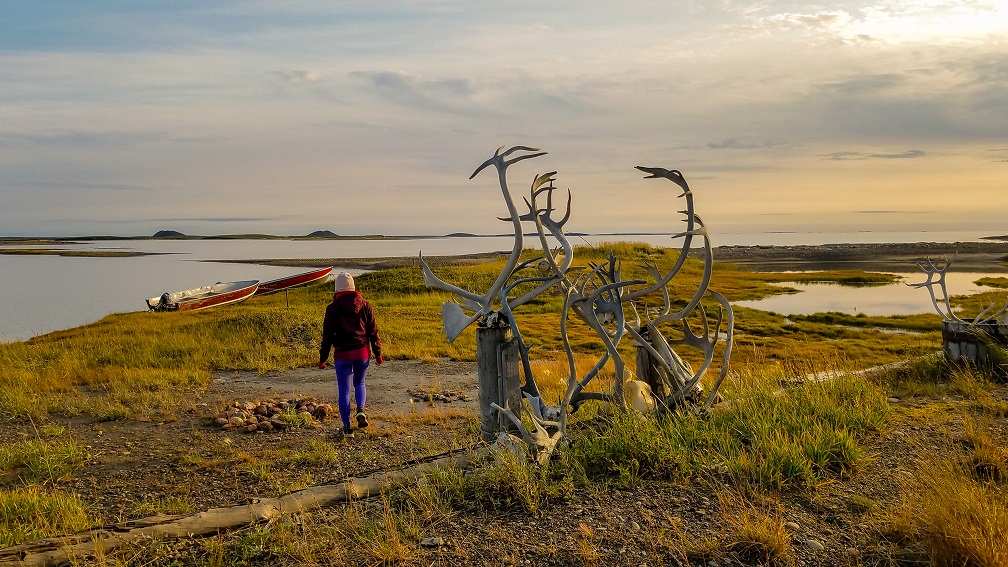 偏遠小鎮消失的進行式：加拿大北極海旁唯一可以陸路通往的圖克托亞圖克小鎮