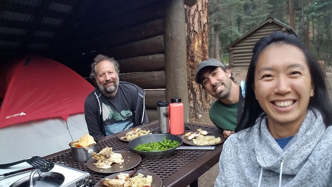 數位遊牧生活邊公路旅行露營邊工作三餐野炊食物規劃
